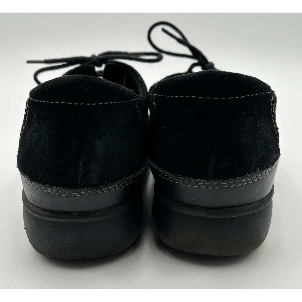 Clarks artisan shire